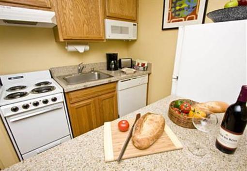 фото отеля TownePlace Suites Fresno