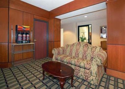 фото отеля Comfort Inn & Suites Hamburg (New York)