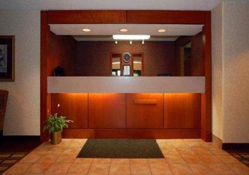 фото отеля Comfort Inn & Suites Hamburg (New York)