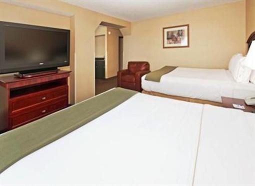 фото отеля Holiday Inn Express Hotel & Suites Bentonville