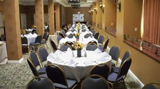фото отеля Holiday Inn Riverwalk