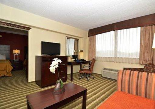 фото отеля Comfort Inn & Suites Washington D.C.