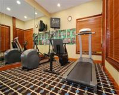фото отеля Quality Suites Oceanfront