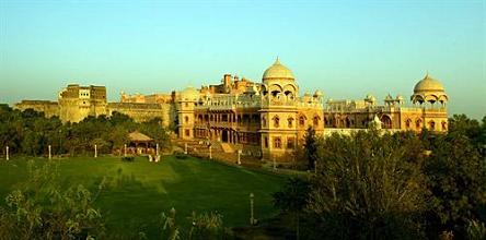 фото отеля Welcomheritage Khimsar Fort Hotel Nagaur