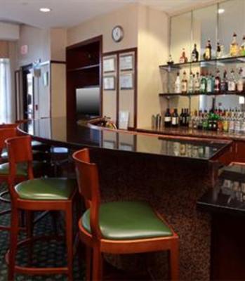 фото отеля Courtyard by Marriott Potomac Mills