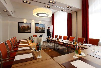фото отеля Treff Hotel Lubeck City Centre