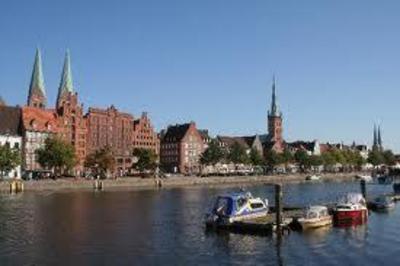 фото отеля Treff Hotel Lubeck City Centre