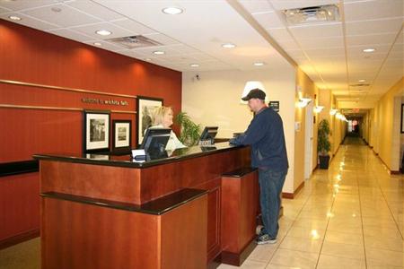 фото отеля Hampton Inn Sikes Senter Mall Wichita Falls