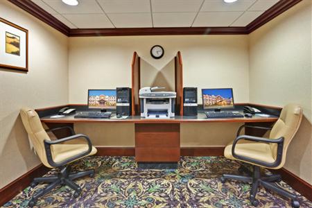 фото отеля Staybridge Suites Buffalo-Airport