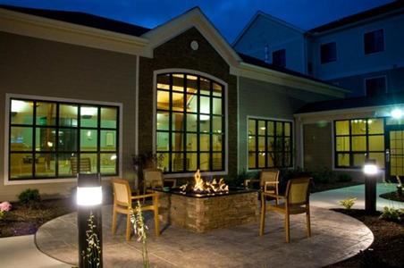 фото отеля Staybridge Suites Buffalo-Airport