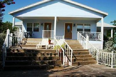 фото отеля Hideaways at Palm Bay