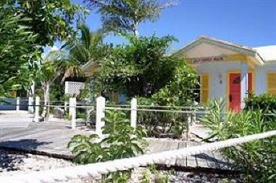 фото отеля Hideaways at Palm Bay
