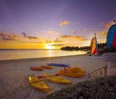 фото отеля Hideaways at Palm Bay