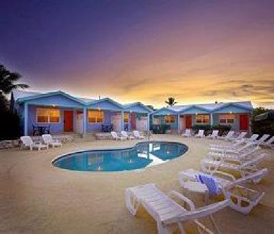 фото отеля Hideaways at Palm Bay