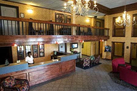 фото отеля BEST WESTERN Kirkwood Inn