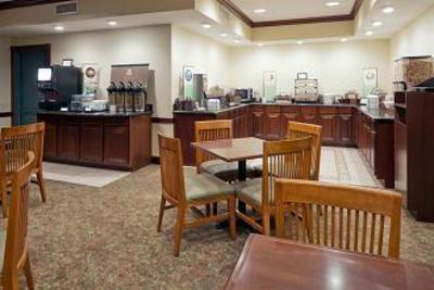 фото отеля Country Inn & Suites Lima