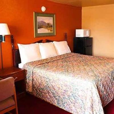 фото отеля Campbell's Motel
