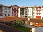 фото отеля Appartement Rue Dr Goyenetche