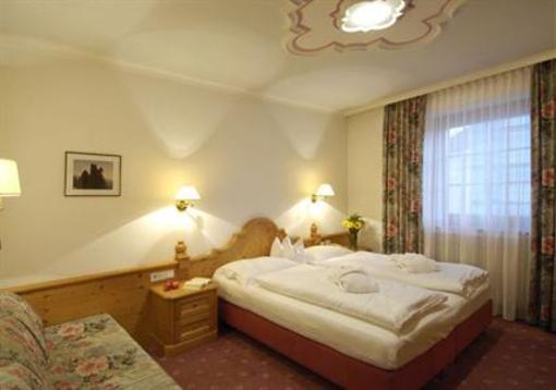 фото отеля Hotel and Spa Lamm Kastelruth