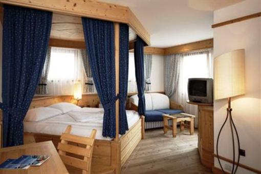 фото отеля Hotel and Spa Lamm Kastelruth