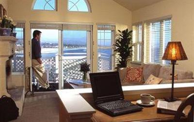 фото отеля Beach House at Half Moon Bay