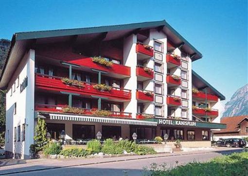 фото отеля Kanisfluh Aktivhotel Mellau