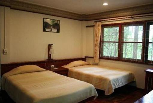 фото отеля Sappraiwan Grand Hotel & Resort