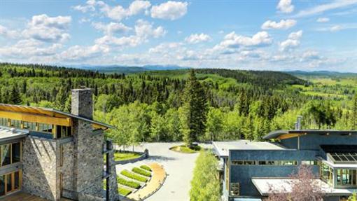 фото отеля Azuridge Estate Hotel