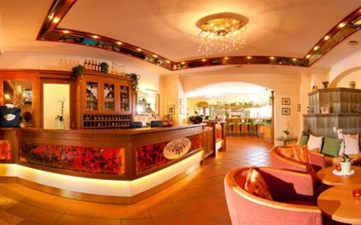 фото отеля Hotel Donauterrasse