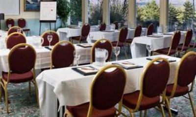 фото отеля White Mountain Hotel and Resort