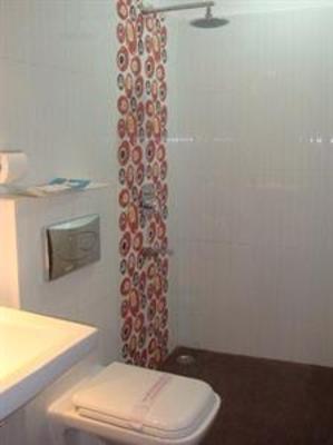 фото отеля Hotel Hiland Kolkata