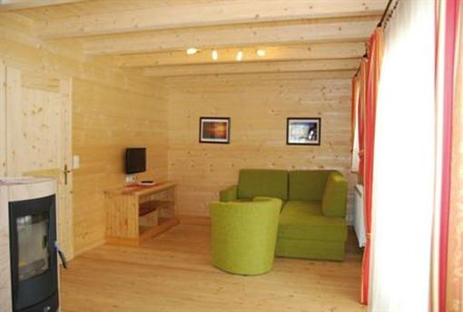 фото отеля Achenseer Huttendorfl Chalets Maurach
