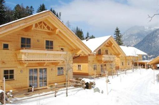 фото отеля Achenseer Huttendorfl Chalets Maurach