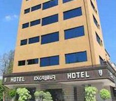 фото отеля Courtney Aff Excalibur Reforma