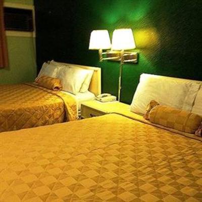 фото отеля Executive Inn Eagle Pass