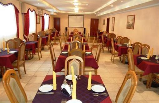 фото отеля Regina Hotel na Kirpichnikova
