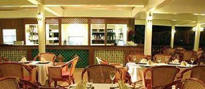 фото отеля Lanta Casuarina Beach Resort