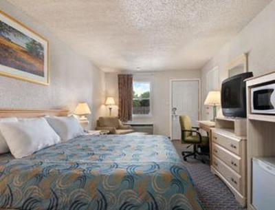 фото отеля Days Inn Brookshire