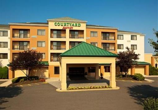 фото отеля Courtyard by Marriott Cranbury South Brunswick