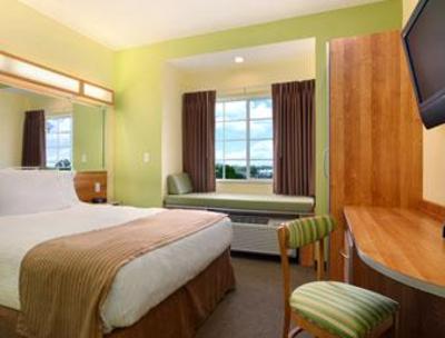 фото отеля Microtel Inn & Suites Lehigh