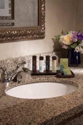 фото отеля Embassy Suites Hotel Pleasant Hill-Walnut Creek