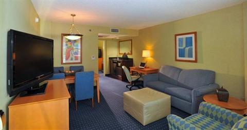 фото отеля Embassy Suites Hotel Pleasant Hill-Walnut Creek