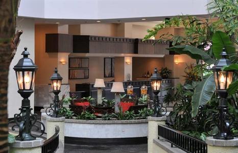 фото отеля Embassy Suites Hotel Pleasant Hill-Walnut Creek