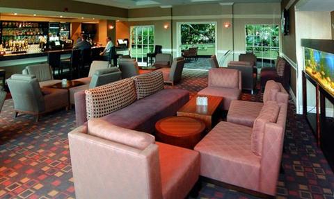 фото отеля Embassy Suites Hotel Pleasant Hill-Walnut Creek