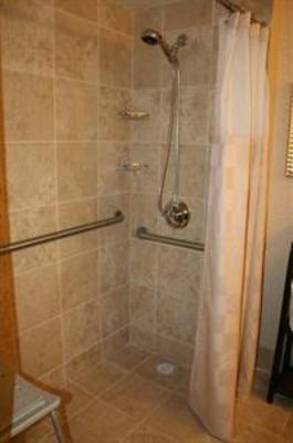 фото отеля Embassy Suites Hotel Pleasant Hill-Walnut Creek