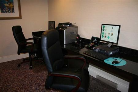 фото отеля Embassy Suites Hotel Pleasant Hill-Walnut Creek