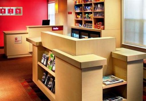 фото отеля TownePlace Suites Cincinnati Blue Ash