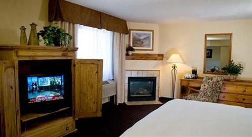 фото отеля AmericInn Lodge & Suites Eagle