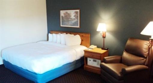 фото отеля AmericInn Lodge & Suites Eagle