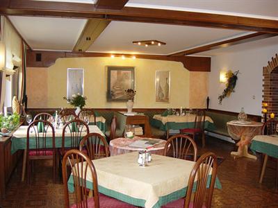 фото отеля Land-gut-Hotel Radnighof
